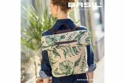 Basil Evergreen Bicycle Daypack 19l Sandshell 10 Basil Evergreen Bicycle Daypack 19l Sandshell -Elcykel Försäljning Basil Evergreen Bicycle Daypack 19l Sandshell 2023 1080x720 1