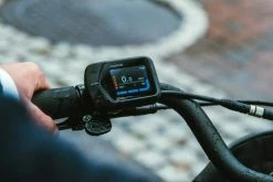 Ecoride Ambassador AXS H-Front 7-vxl Röd Dam 2023 -Elcykel Försäljning Ecoride display frammotor klart 1080x721 1