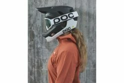 Poc Hjälm Otocon Race Mips Black/White Matt -Elcykel Försäljning PC105308348SML1 Otocon Race MIPS BlackWhite 6 1080x720 1