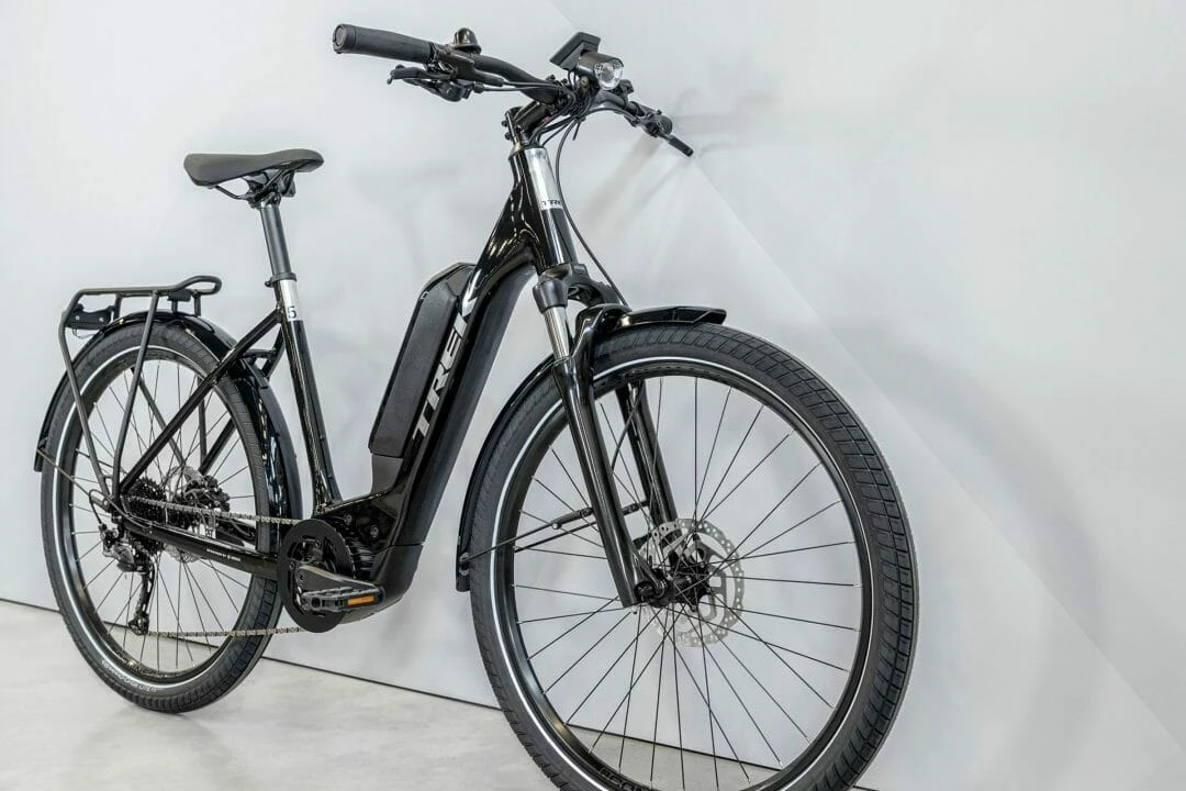 Trek Allant+ 5 Lowstep Black 545wh 4 Trek Allant+ 5 Lowstep Black 545wh - Bild 2